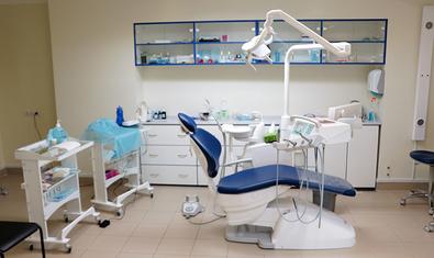 Университетская стоматологическая клиника КиМУ