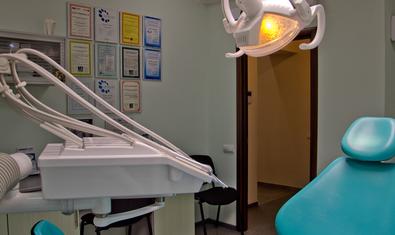 Стоматологическая клиника «VVDent»