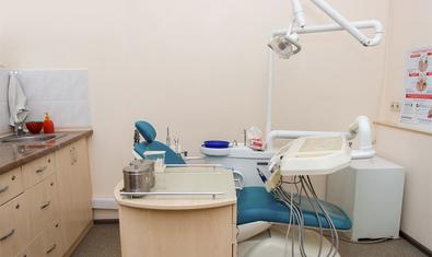 Стоматологическая поликлиника Днепровского района г. Киева