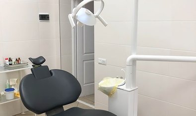 Нововолинська міська стоматполіклініка