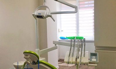 Родинна стоматологія dr. Karaim