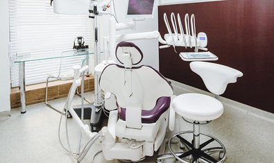 Стоматологія Albekova Dental Clinic