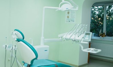 Стоматологія Аполлонія