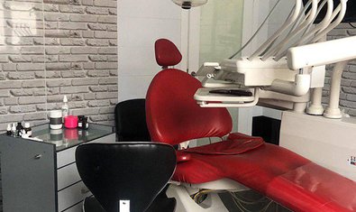 Стоматологія Denta Clinic