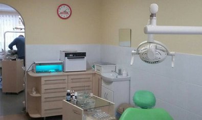 Стоматологія Dental M