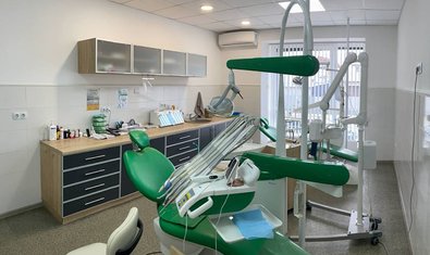 Стоматологія Dental Plus у Крихівцях