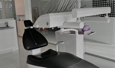 Стоматологія Dr. Slyvka’s clinic