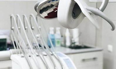 Стоматологія Естетика L’