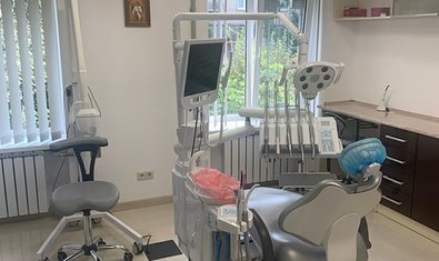 Стоматологія Hrynyshyn Dental Office
