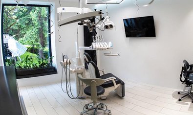 Стоматологія LK Dental Center