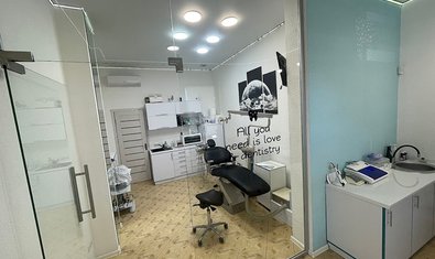 Стоматологія Platinum Dental Office