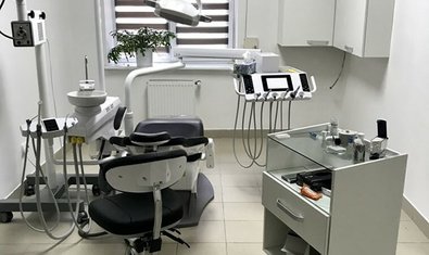 Стоматологія SM clinic