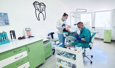 Стоматология СтомаLаnd на Червония