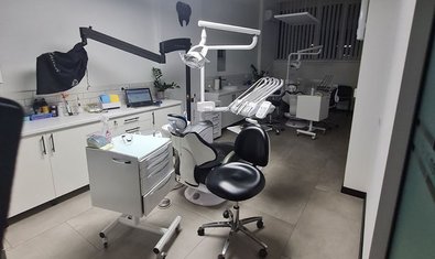 Стоматологія U&amp;S Dental Clinic