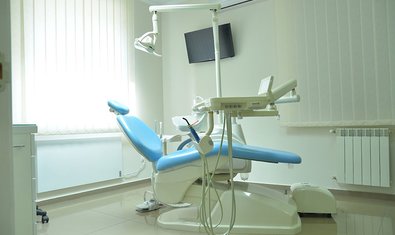 Стоматологія White Dental Clinic