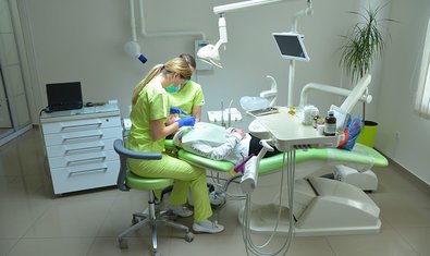 Стоматологія White Dental Clinic