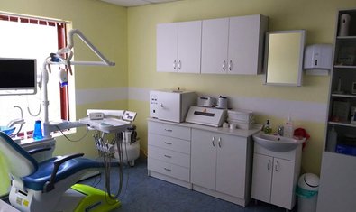 Стоматологія Зубна Лічниця