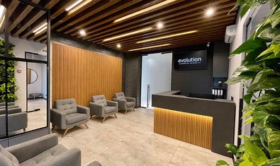 Сучасна стоматологія Evolution dental clinic