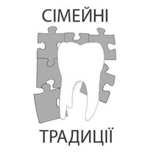 Частная стоматология Семейные традиции - логотип