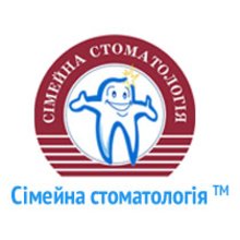 Сімейна стоматологія Чоп - логотип