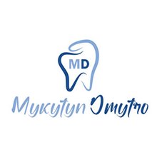 Стоматологія Дмитра Микитина - логотип