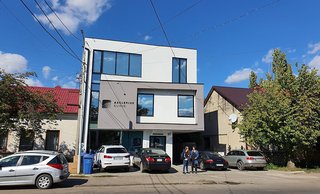 Медичний центр Asclepius Clinic