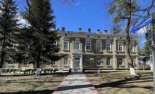 Поліклініка КНП Снятинська багатопрофільна лікарня СМР