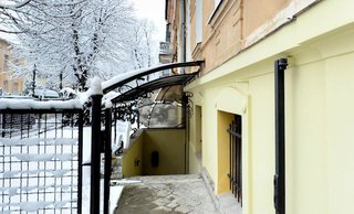Стоматологія Dentistree Dental Boutique