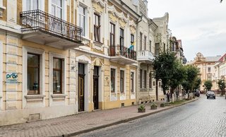 Стоматологія на Театральній, 50