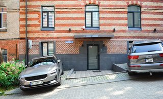 Стоматологія Plotnytskyi dental clinique