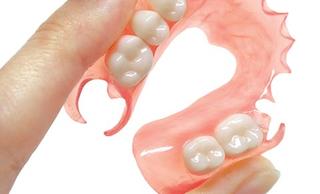 Нейлоновые зубные протезы