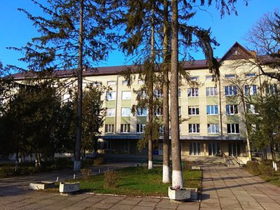 Поліклініка КНП Радехівська центральна районна лікарня