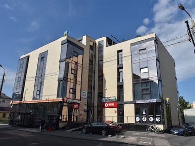 Стоматологічна майстерня Plombir