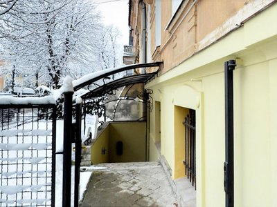 Стоматологія Dentistree Dental Boutique