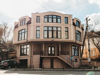 Стоматологія Famiglia Стоматологія Famiglia