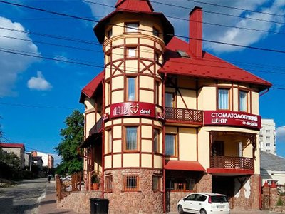 Стоматология ЛАІВ-дент Стоматология ЛАІВ-дент