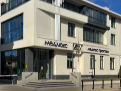 Стоматологія Медлюкс